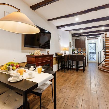Apartament La Storia Neapol Zewnętrze zdjęcie